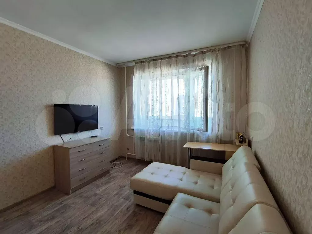 1-к. квартира, 35 м, 8/10 эт. - Фото 1