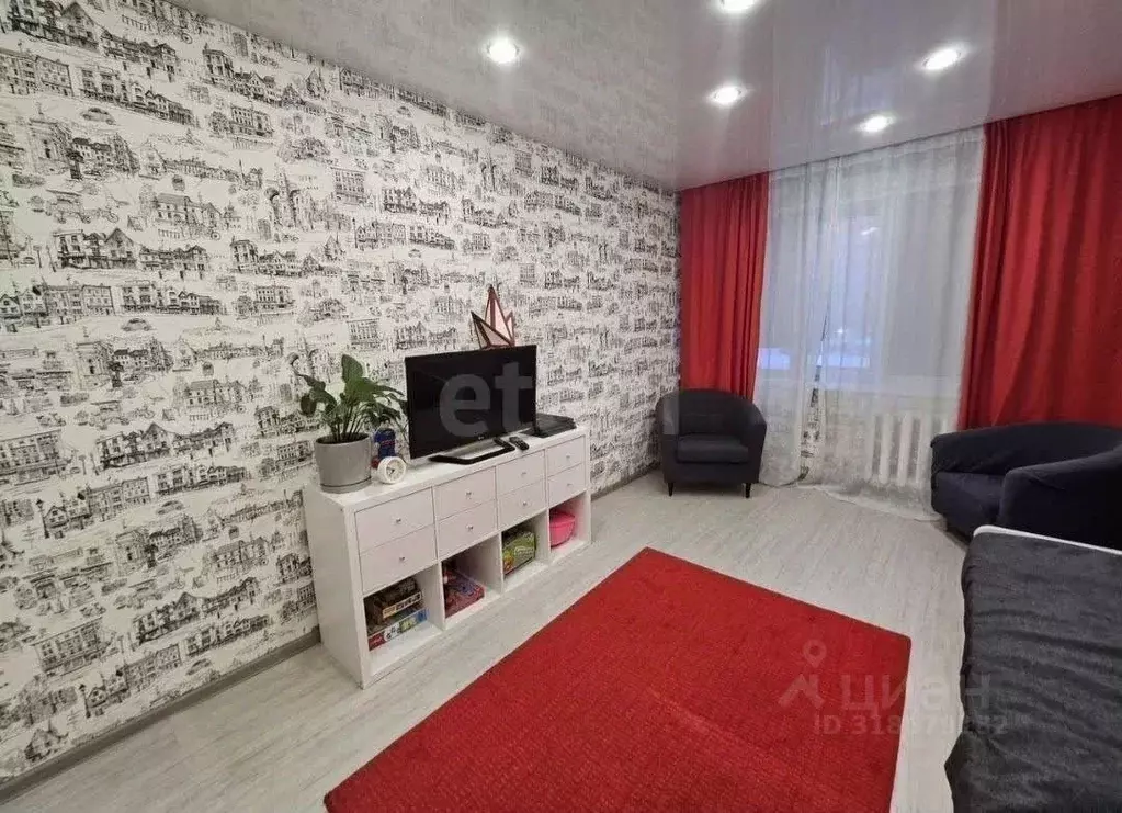 2-к кв. Ямало-Ненецкий АО, Новый Уренгой Мирный мкр, 4/1 (54.0 м) - Фото 0