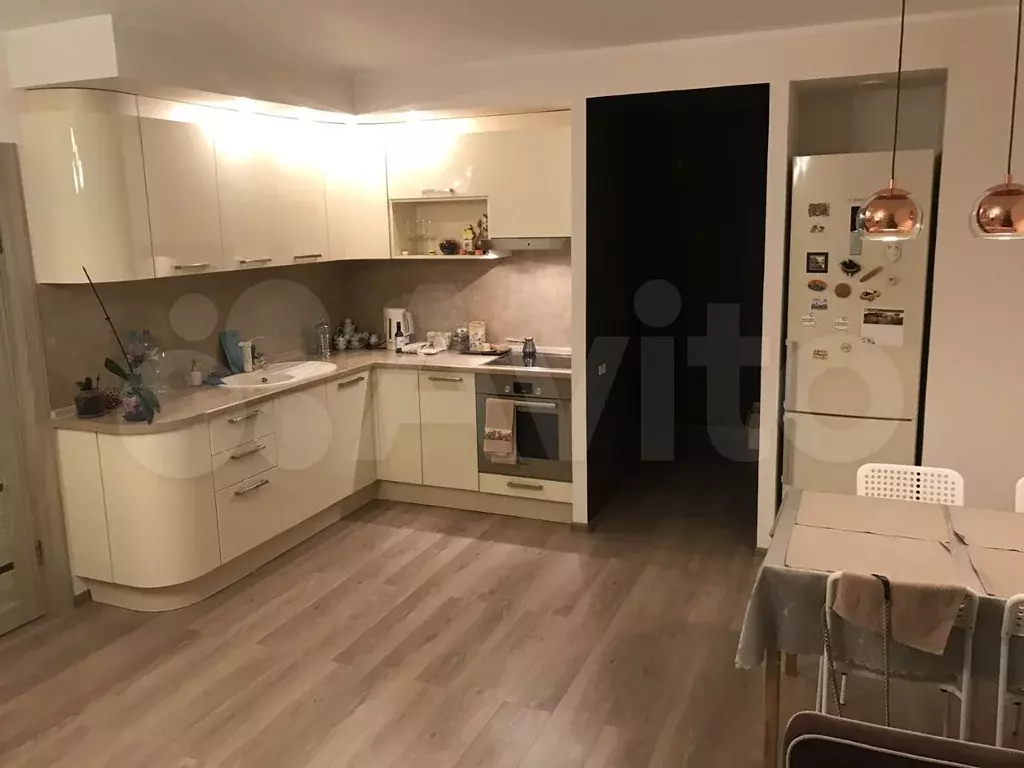 2-к. квартира, 60 м, 17/17 эт. - Фото 0