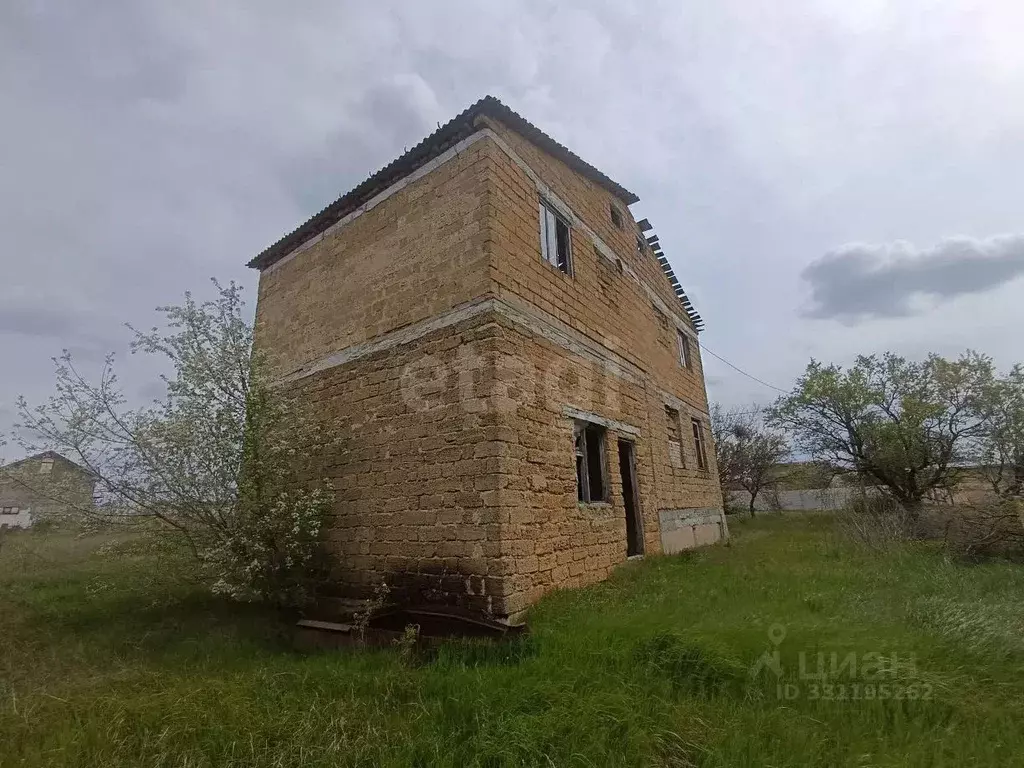 Дом в Крым, Симферопольский район, Строитель дп  (90 м) - Фото 1
