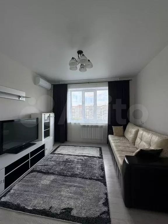 1-к. квартира, 38 м, 9/9 эт. - Фото 1