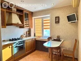 3-комнатная квартира: Самара, проспект Кирова, 210 (66.4 м) - Фото 0