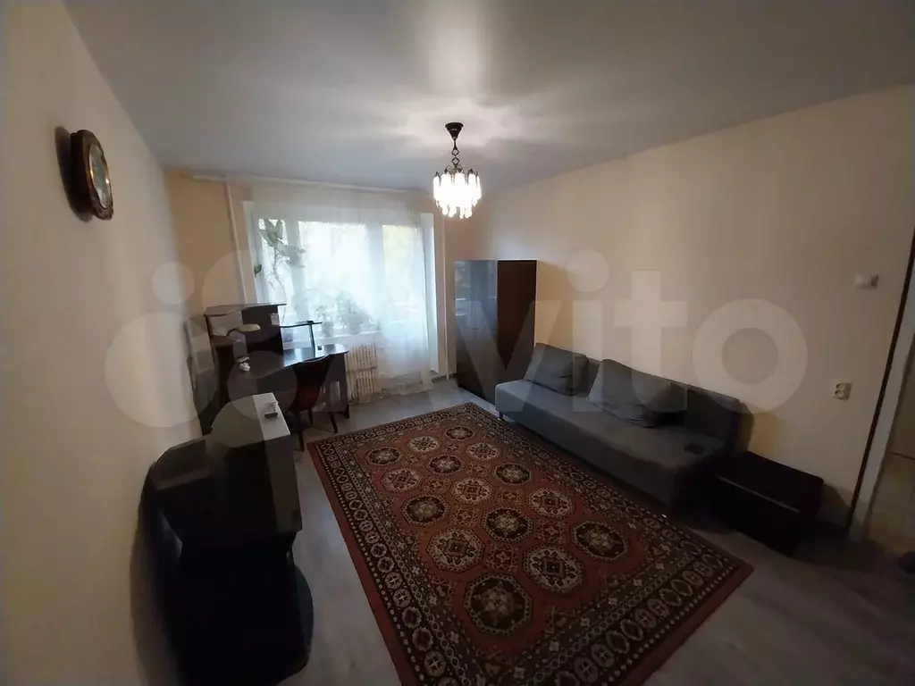 1-к. квартира, 38 м, 4/9 эт. - Фото 0