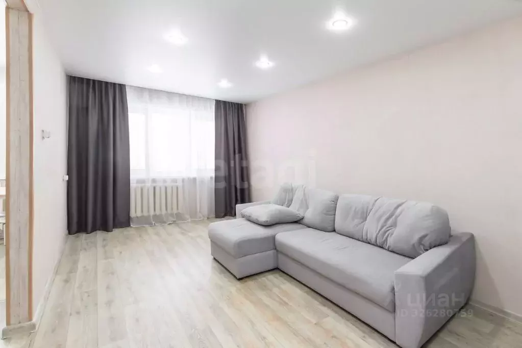 1-к кв. Алтайский край, Барнаул ул. Георгия Исакова, 197 (30.3 м) - Фото 1