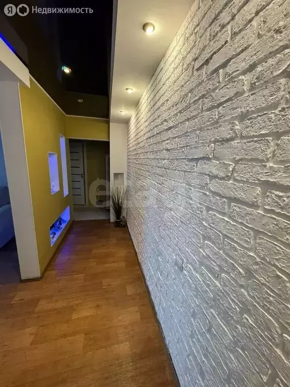 3-комнатная квартира: Стерлитамак, микрорайон Южный, улица Суханова, ... - Фото 2