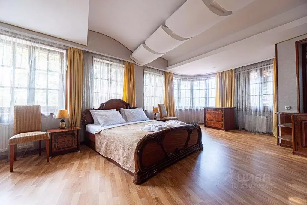 Комната Севастополь спуск Шестакова, 1А (75.0 м) - Фото 1