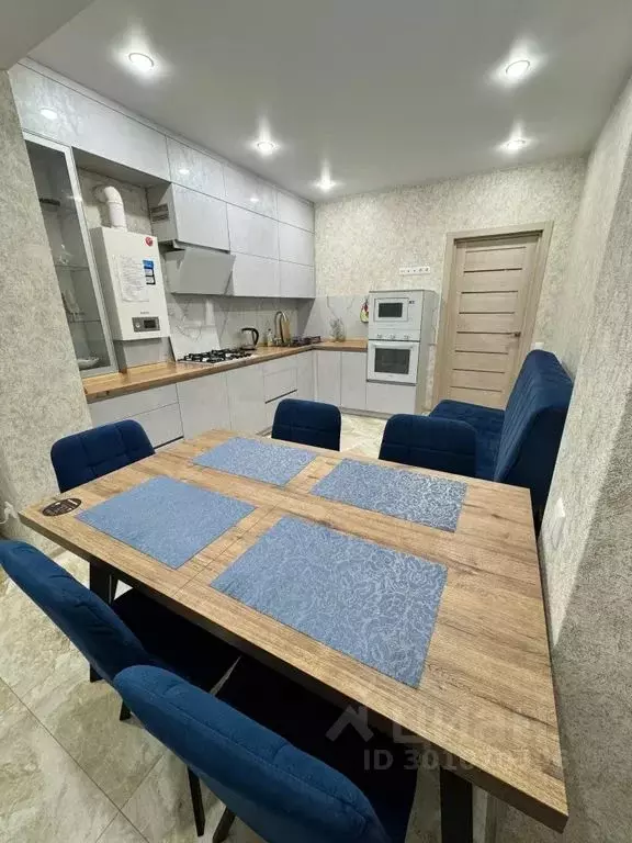 2-к кв. Ростовская область, Таганрог ул. Адмирала Крюйса, 19 (65.0 м) - Фото 1