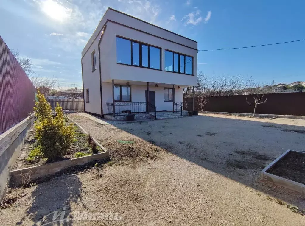 Дом в Севастополь ТСН СНТ Биолог тер., 48 (255 м) - Фото 0