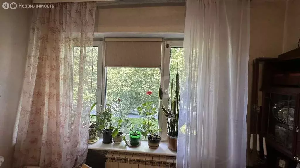 1-комнатная квартира: Калининград, улица Александра Невского, 123 ... - Фото 0