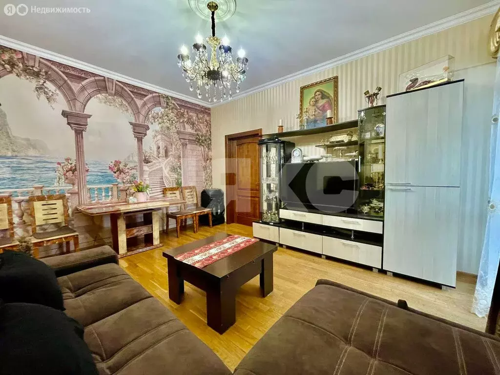 3-комнатная квартира: Сочи, Виноградная улица, 2Б (115 м) - Фото 1