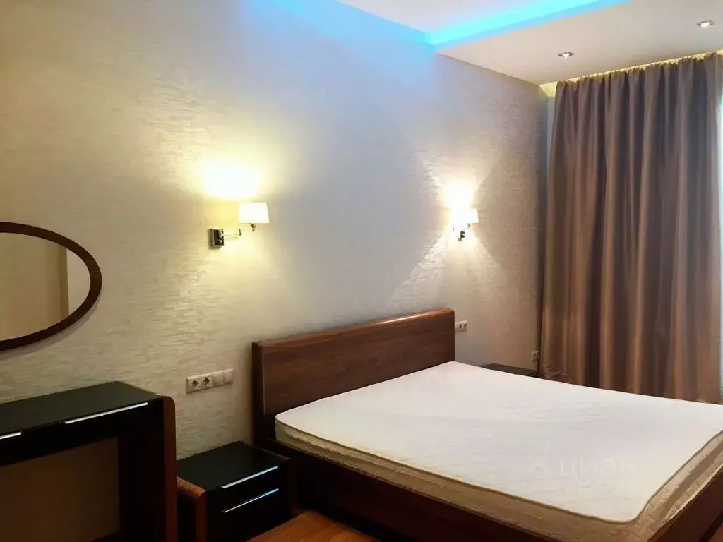 3-к кв. Москва Ярцевская ул., 27к1 (151.0 м) - Фото 1