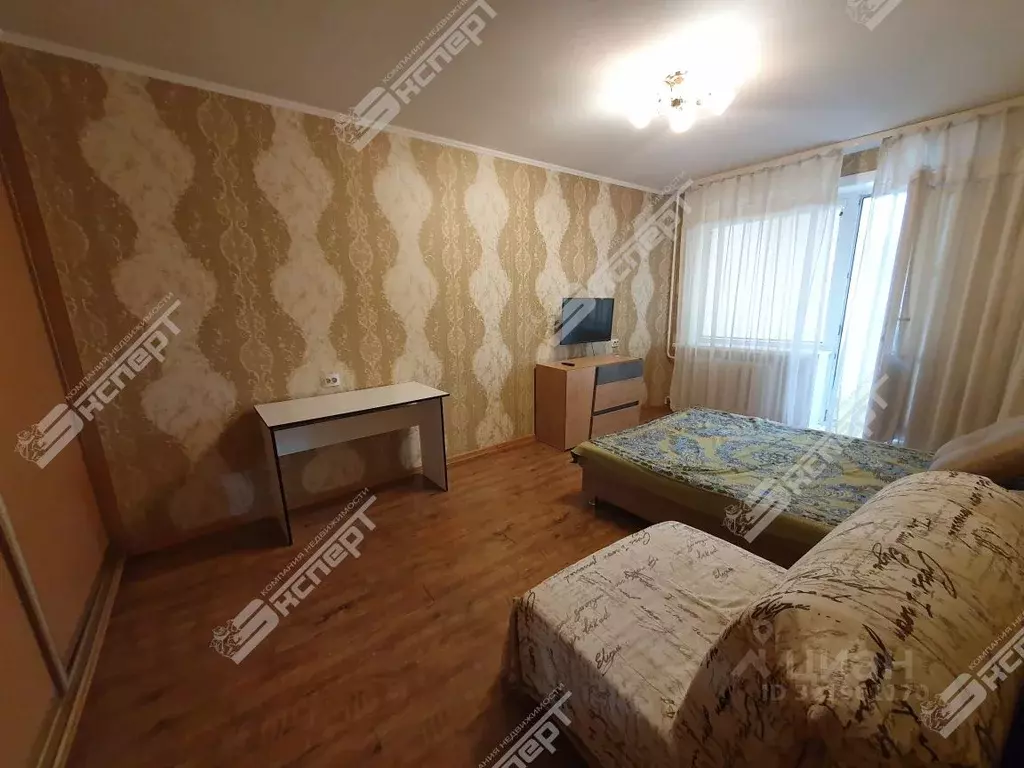 1-к кв. Сахалинская область, Южно-Сахалинск ул. Есенина, 48 (33.0 м) - Фото 0
