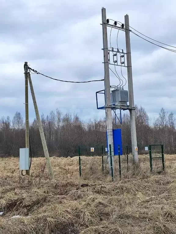 Участок в Ленинградская область, Кировский район, Мгинское городское ... - Фото 0