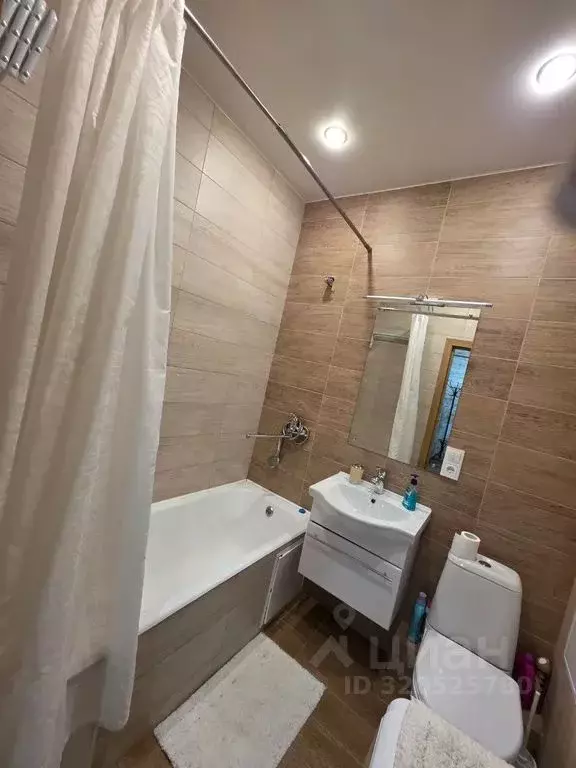 1-к кв. Иркутская область, Иркутск наб. Верхняя, 161/14 (50.0 м) - Фото 1