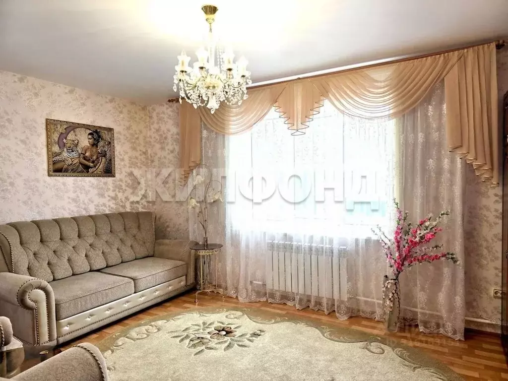 Дом в Новосибирская область, с. Довольное ул. Революционная (65 м) - Фото 1
