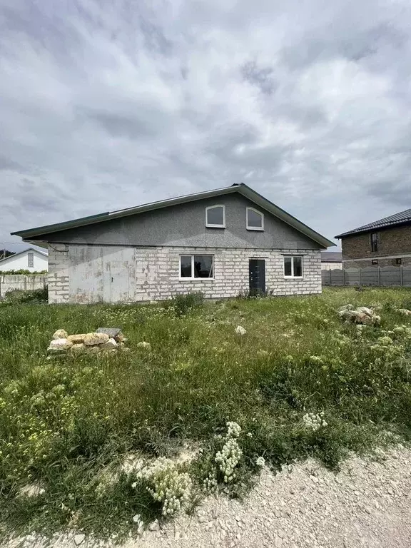 Дом 194,6 м на участке 8,08 га - Фото 1