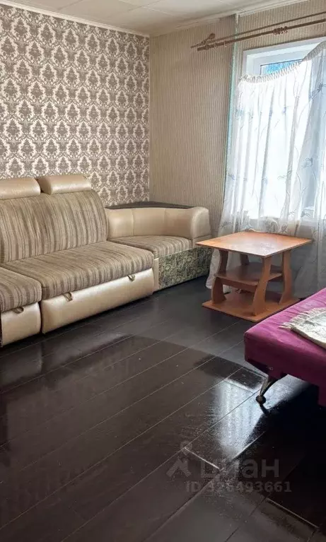 1-к кв. Удмуртия, Ижевск Молодежная ул., 42 (30.0 м) - Фото 1