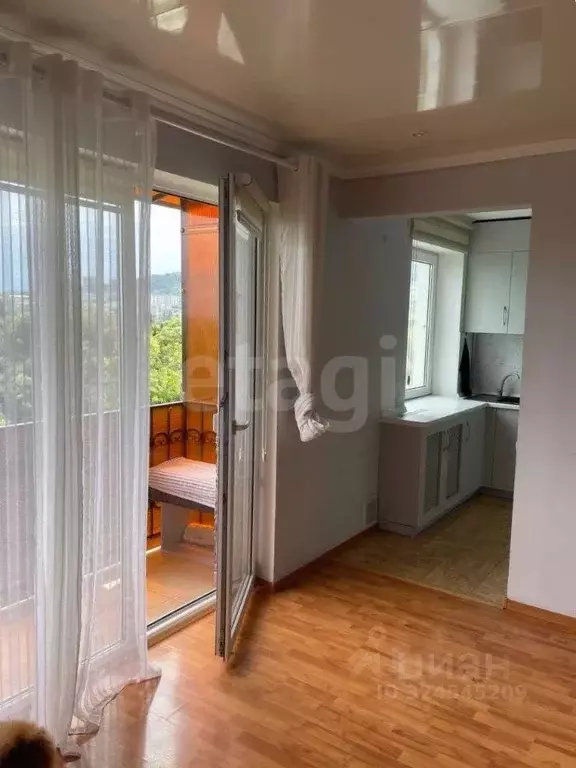 2-к кв. Крым, Ялта ул. Красных Партизан, 9 (60.0 м) - Фото 1