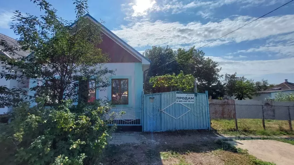 Дом в Краснодарский край, Темрюк ул. Шевченко, 72А (45 м) - Фото 1