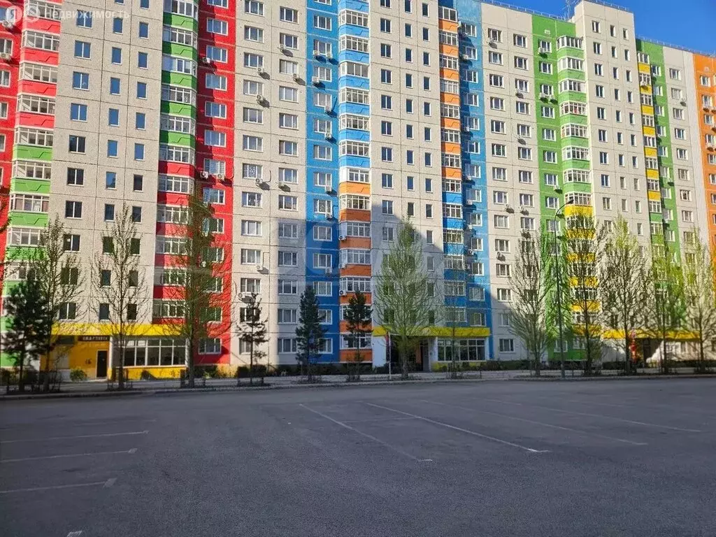 3-комнатная квартира: Тюмень, улица Александра Митинского, 3 (87 м) - Фото 2