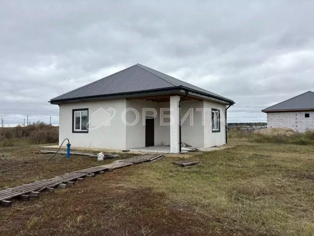 Дом в Тюменская область, Тюменский муниципальный округ, Пятница ТСН ... - Фото 1