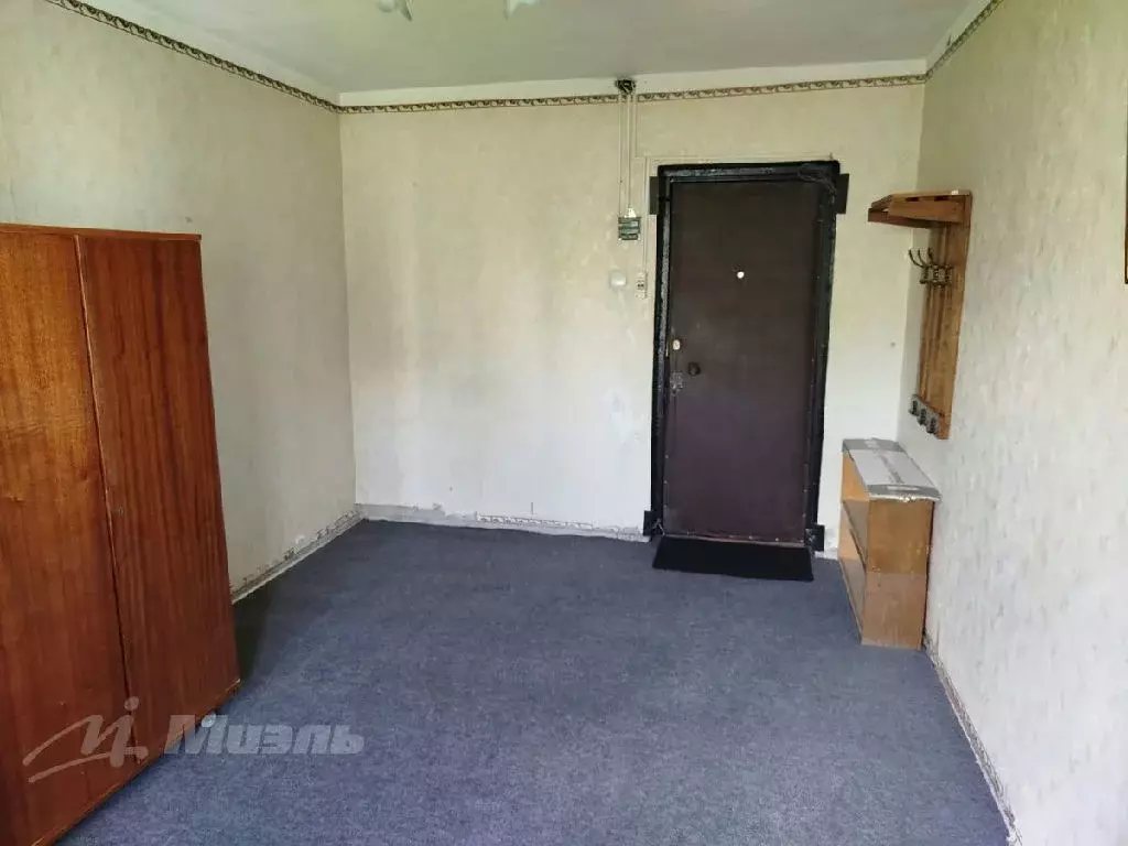 Продается комната в 4-комнатной квартире - Фото 1