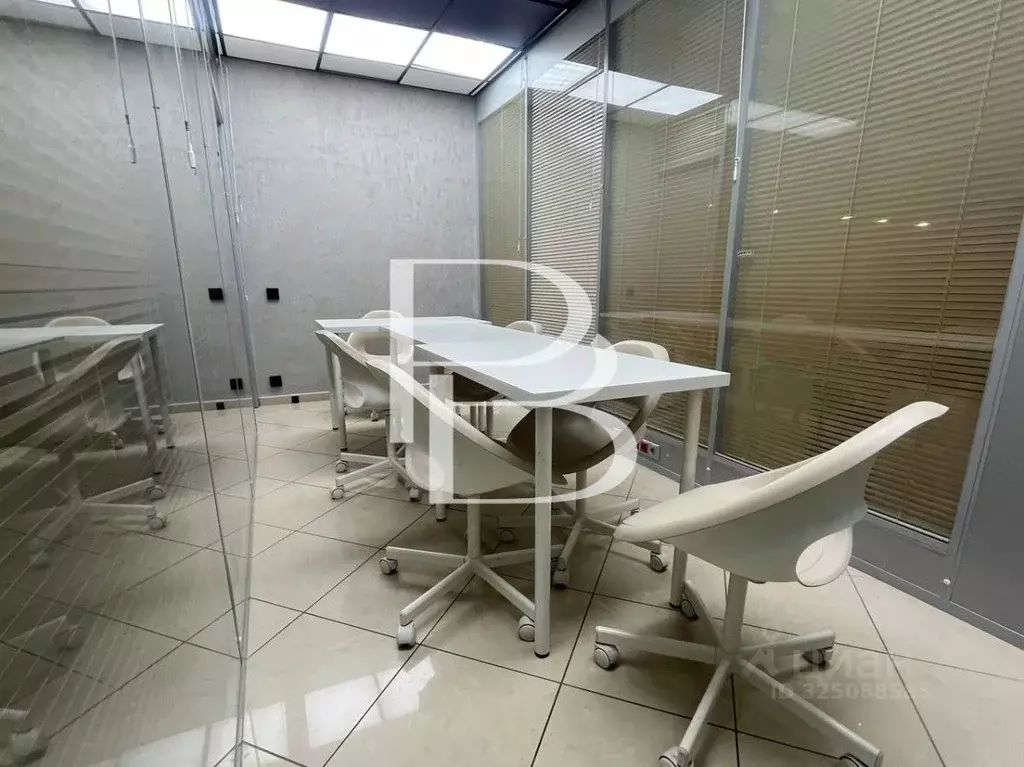 Офис в Москва ул. Академика Пилюгина, 4 (180 м) - Фото 1