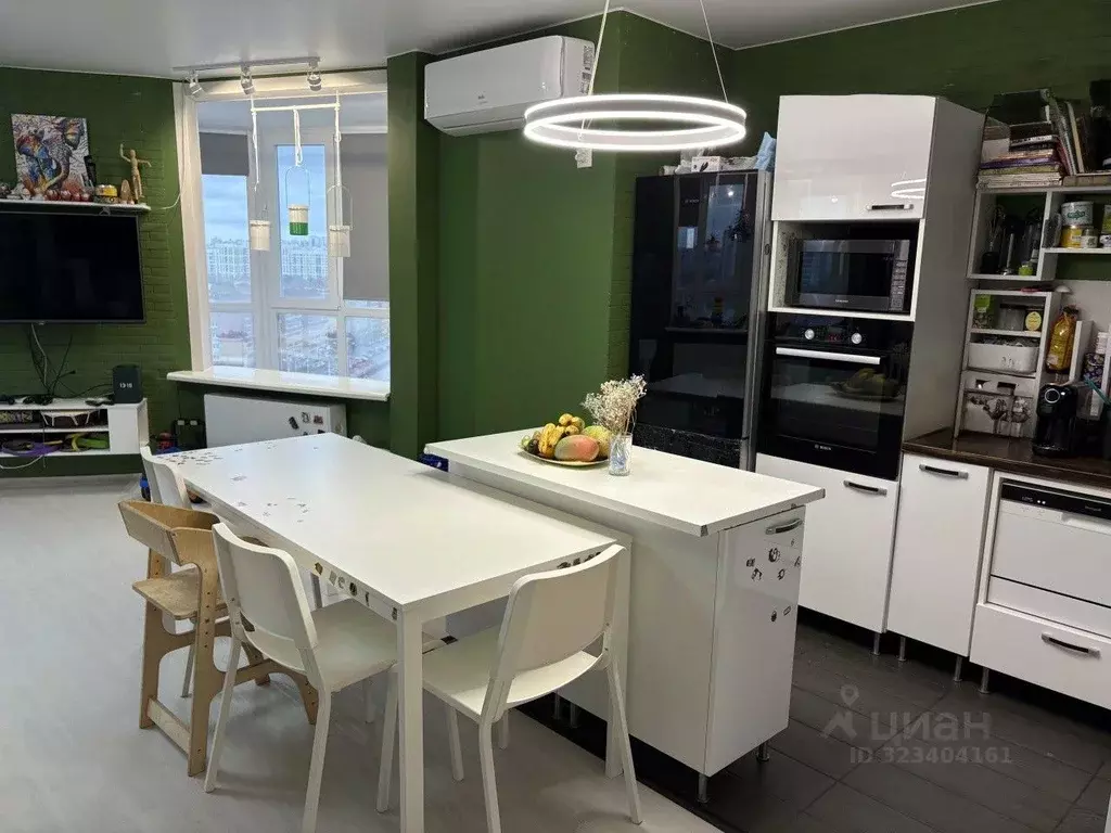 3-к кв. Свердловская область, Екатеринбург ул. Чкалова, 241 (91.4 м) - Фото 2