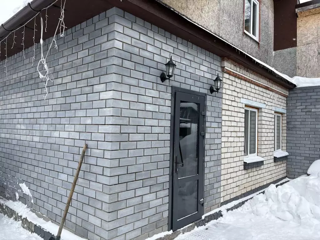 Дом в Татарстан, Казань Варшавская ул., 81 (180 м) - Фото 1