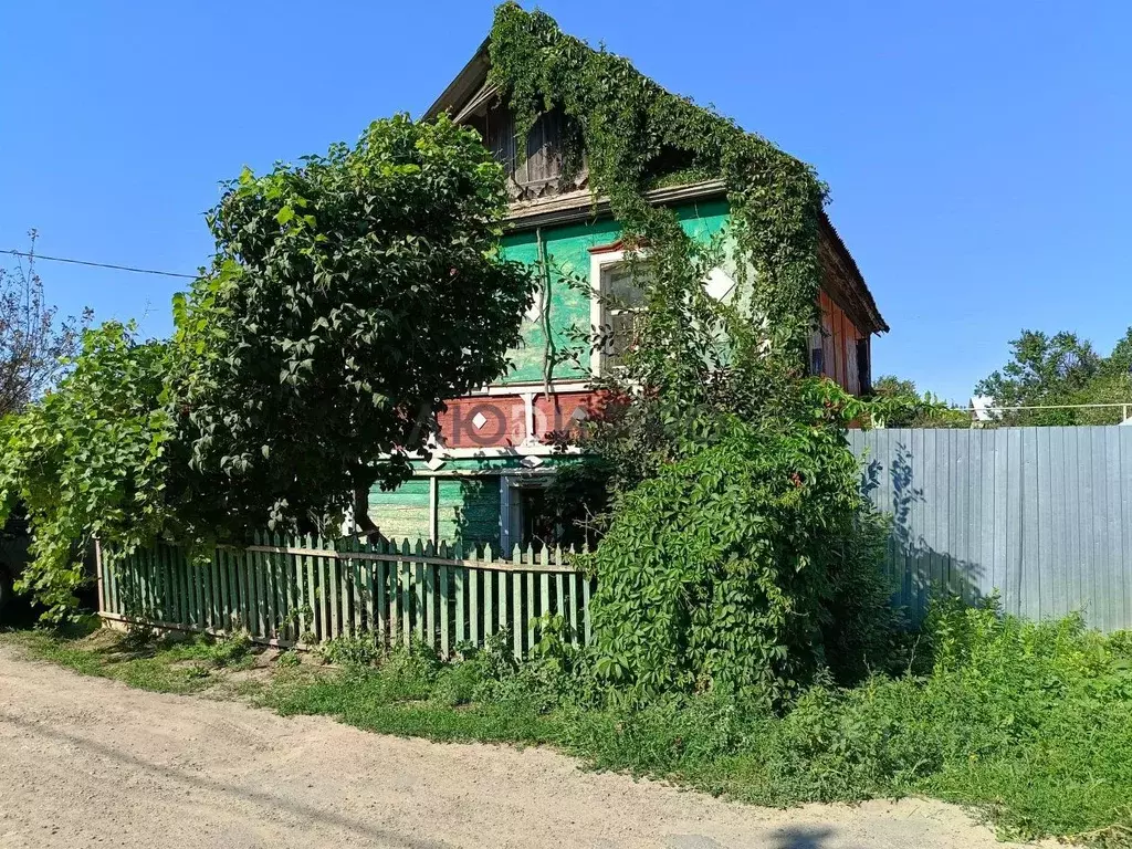 Дом в Саратовская область, с. Синенькие ул. Школьная, 36 (93 м) - Фото 0