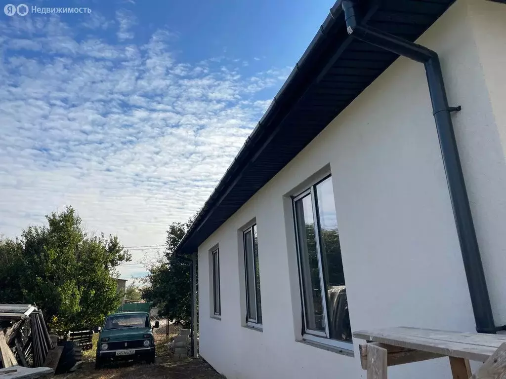 Дом в Среднеахтубинский район, городское поселение Краснослободск, СНТ ... - Фото 1