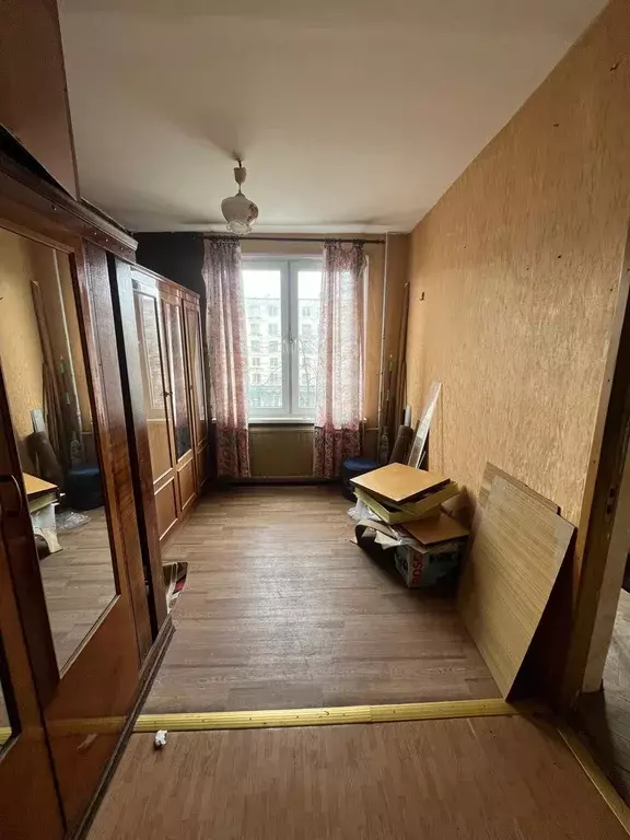 Продаётся 4-к квартира, 49 м - Фото 0