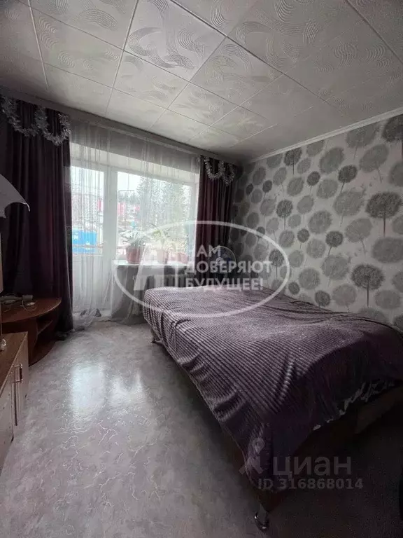 3-к кв. Пермский край, Чусовой ул. 50 лет ВЛКСМ, 14 (66.0 м) - Фото 0