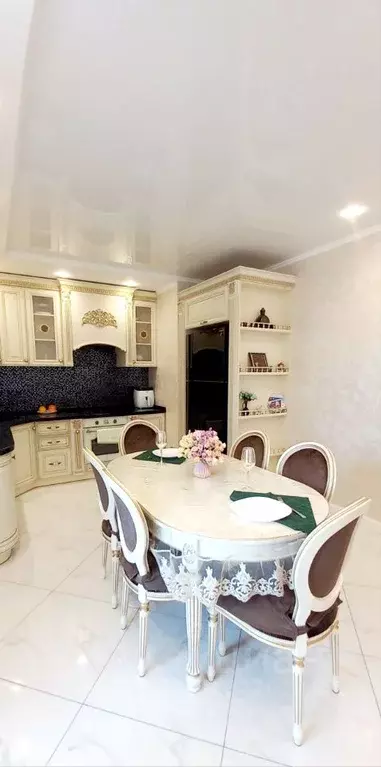 3-к кв. Саратовская область, Саратов ул. Имени В.Н. Симбирцева, 40А ... - Фото 2