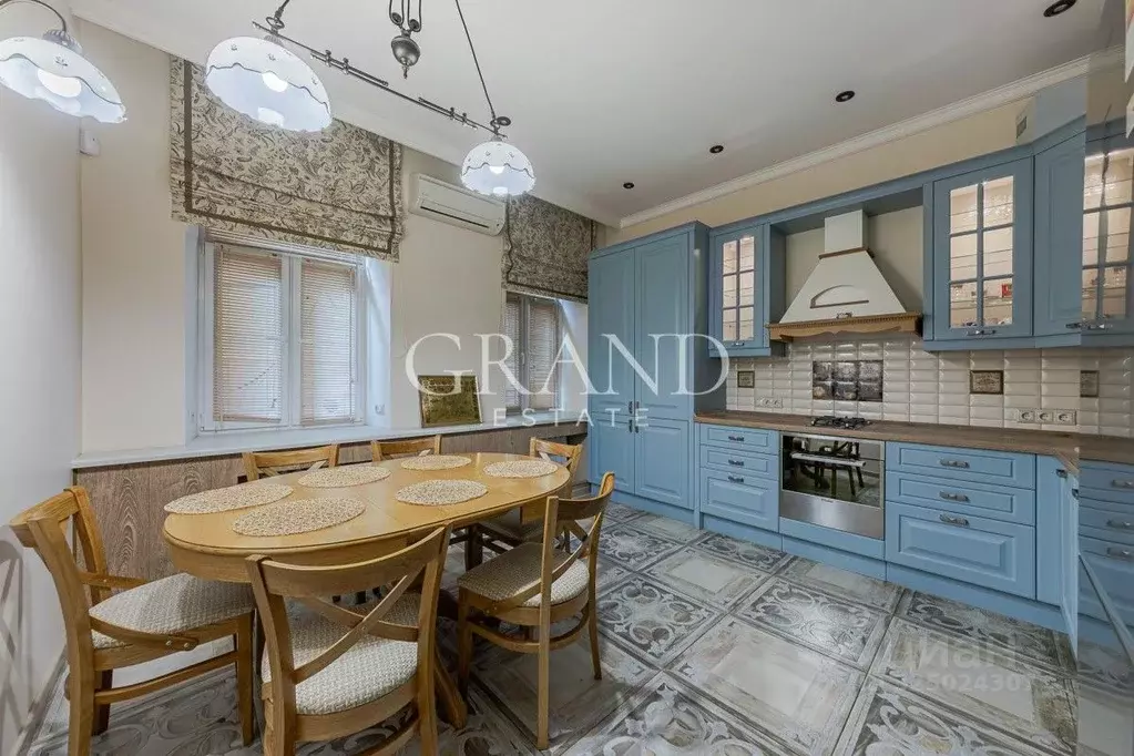 4-к кв. Москва Новинский бул., 18Б (125.0 м) - Фото 1