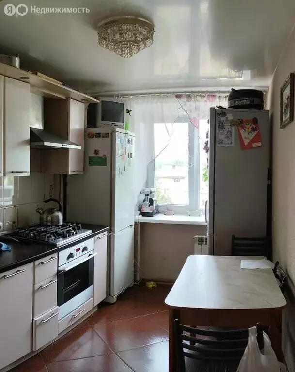 3-комнатная квартира: Нижний Новгород, улица Мечникова, 77 (67 м) - Фото 0
