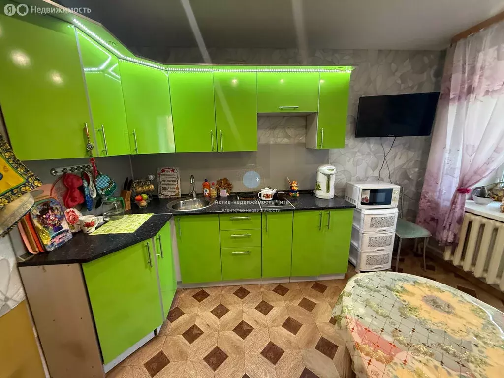 2-комнатная квартира: Чита, улица Гагарина, 8В (55 м) - Фото 1