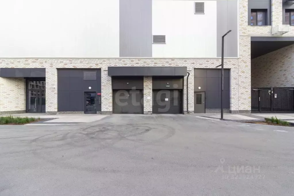 Гараж в Тюменская область, Тюмень ул. Андрея Кореневского, 5к1 (13 м) - Фото 1