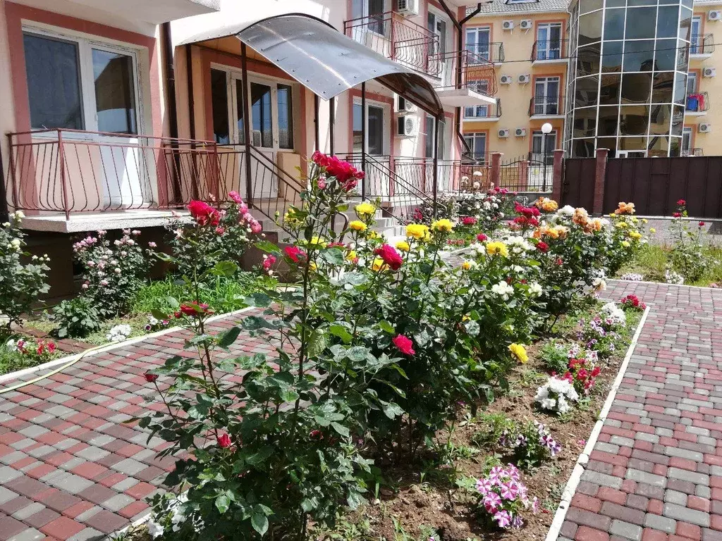 Дом в Крым, Сакский район, Новофедоровка пгт ул. Прибрежная, 1 (884 м) - Фото 2