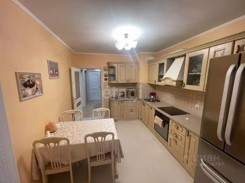 3-к кв. Ямало-Ненецкий АО, Салехард ул. Гаврюшина, 17 (83.3 м) - Фото 1