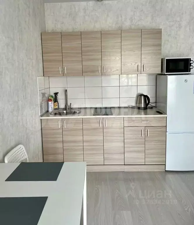 Студия Новосибирская область, Новосибирск Обская ул., 46/2 (26.0 м) - Фото 1