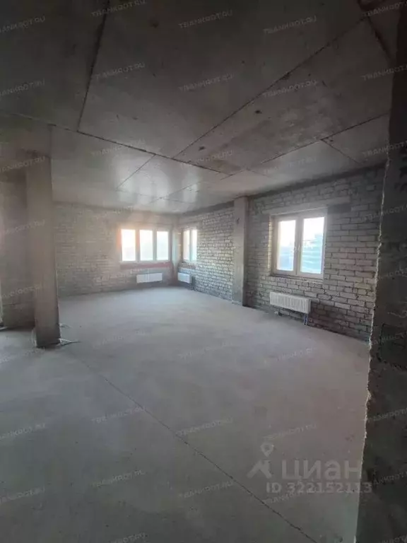 2-к кв. Челябинская область, Челябинск Российская ул., 75 (72.0 м) - Фото 1