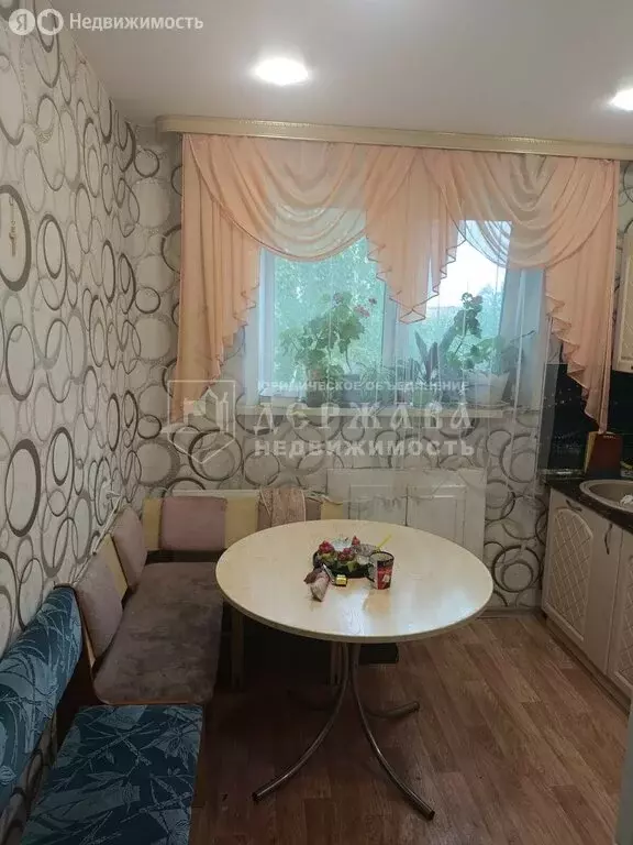 4-комнатная квартира: Берёзовский, проспект Ленина, 58 (80 м) - Фото 0