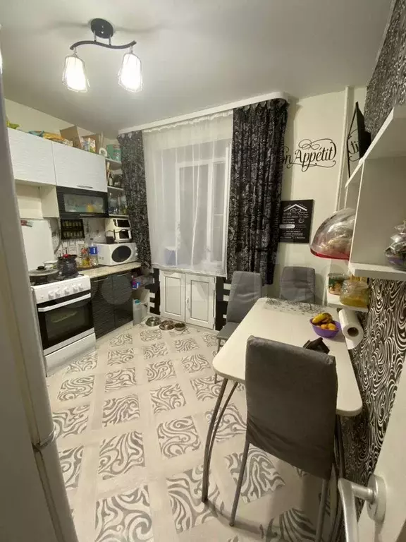 3-к. квартира, 74 м, 1/5 эт. - Фото 1