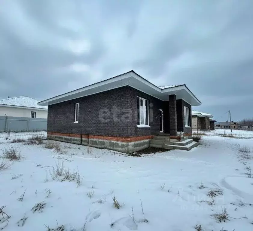 Дом в Башкортостан, Иглинский район, с. Акбердино Центральная ул., 57 ... - Фото 2