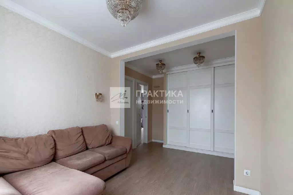 Продается 3-комнатная квартира - Фото 2