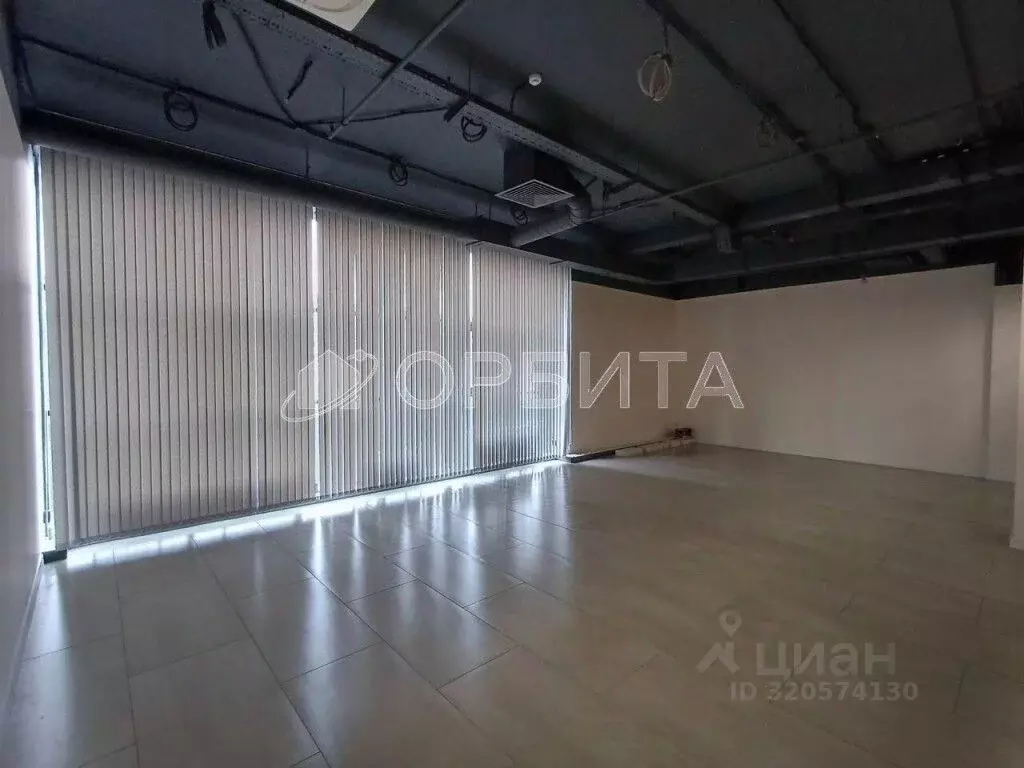 Офис в Тюменская область, Тюмень ул. Осипенко, 79 (69 м) - Фото 1