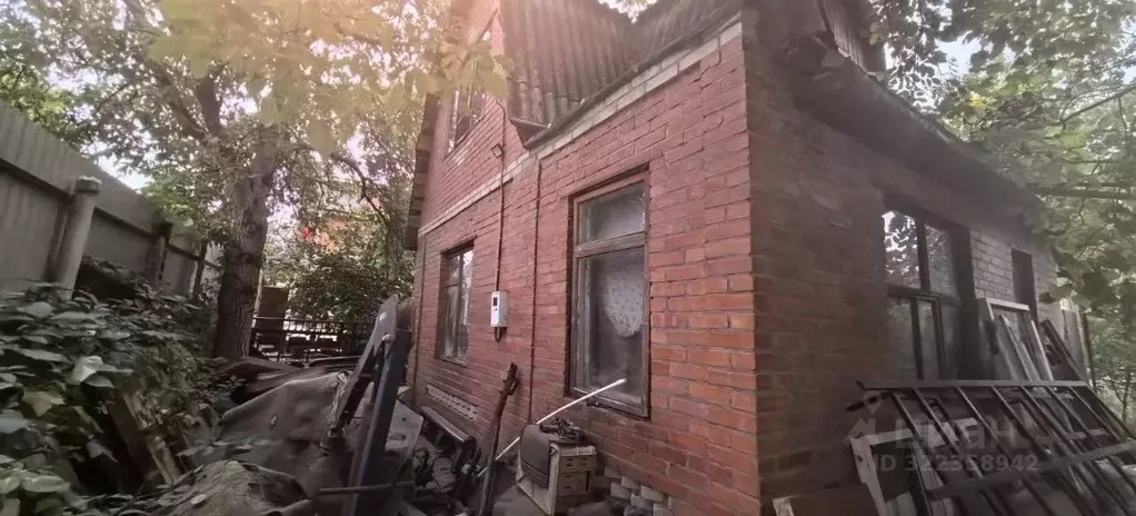 Дом в Ростовская область, Ростов-на-Дону 11-й Есаульский пер. (48 м) - Фото 1