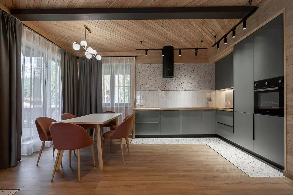 Дом в Ленинградская область, Всеволожский район, Бугровское городское ... - Фото 1