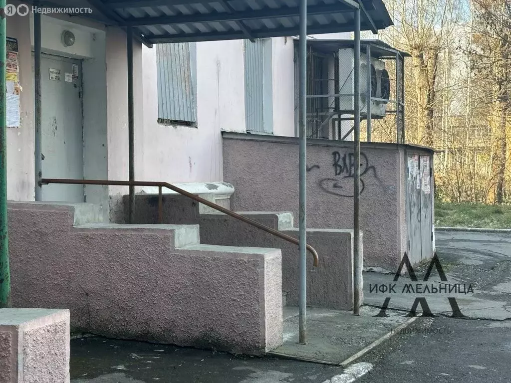 Помещение свободного назначения (1250 м) - Фото 1